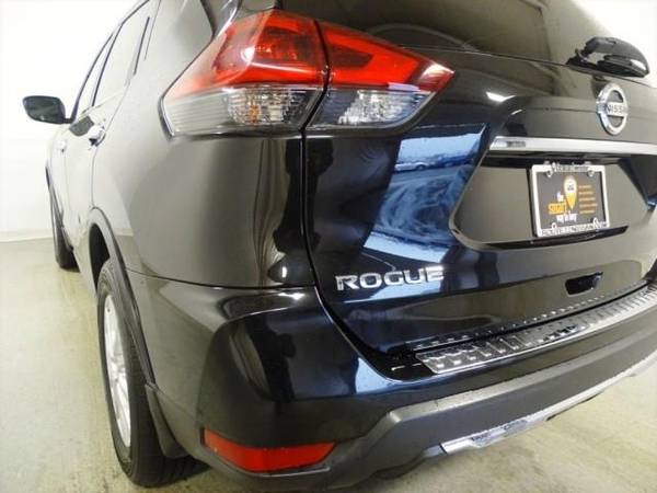 2018 Nissan Rogue - - by dealer - vehicle automotive for sale in Hillside, NY – photo 10