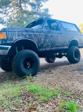 1990 ford bronco xlt 4x4 - cars & trucks - by owner - vehicle... for sale in Lexington, NC – photo 2