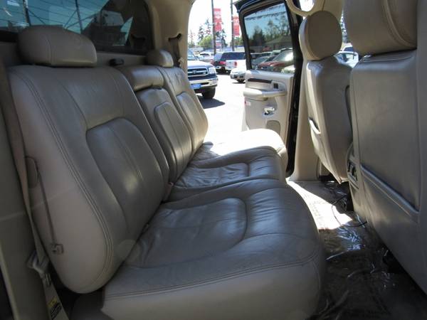 2002 Cadillac Escalade EXT 4dr AWD BLACK SUPER SHARP TRUCK ! for sale in Milwaukie, OR – photo 22