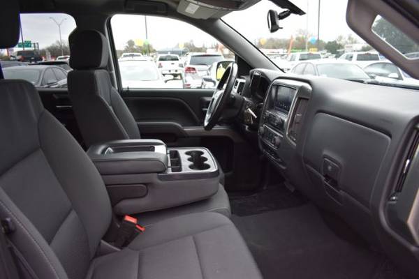 2019 Chevrolet Silverado 1500 LT Double Cab Cam 5.3L V8 SB $1000... for sale in San Antonio, TX – photo 11