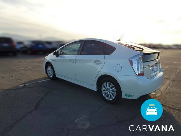2014 Toyota Prius Plugin Hybrid Hatchback 4D hatchback White -... for sale in Washington, District Of Columbia – photo 7