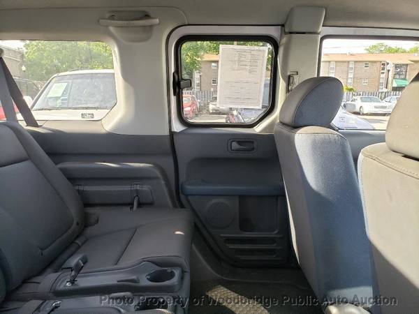 2005 Honda Element 4WD LX Automatic Silver for sale in Woodbridge, District Of Columbia – photo 12
