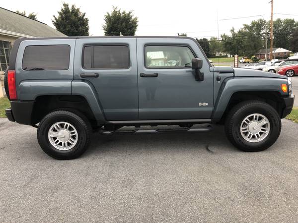 2006 Hummer H3 3.5L Automatic AWD 89,000 Miles Excellent Condition for sale in Palmyra, PA – photo 5
