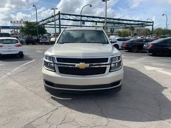 2015 Chevrolet Tahoe LT 2WD $800 DOWN $139/WEEKLY - cars & trucks -... for sale in Orlando, FL – photo 2