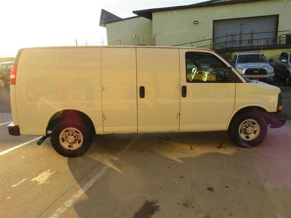 2015 Chevrolet Chevy Express Cargo 3500 3dr Cargo Van w/1WT for sale in Manassas, VA – photo 9