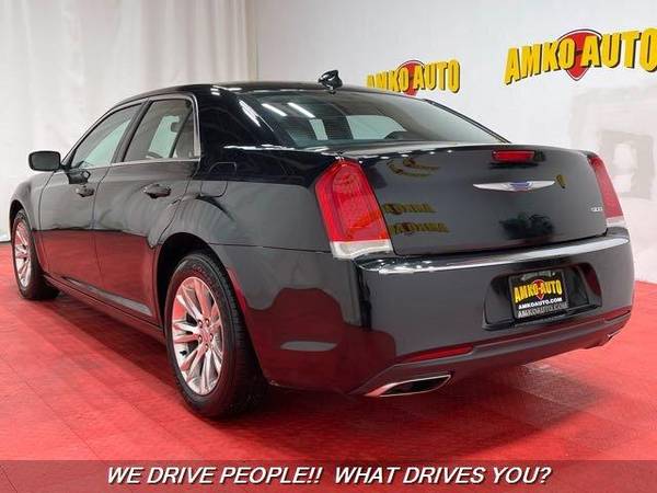 2018 Chrysler 300 Series Touring L Touring L 4dr Sedan We Can Get for sale in TEMPLE HILLS, MD – photo 11