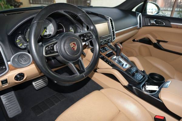 2018 Porsche Cayenne S E-Hybrid suv Black - - by for sale in Glendale, CA – photo 14