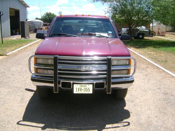 1996 Chevrolet 2500 6.5 Turbo Diesel - cars & trucks - by dealer -... for sale in Levelland, TX – photo 4