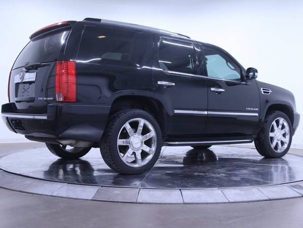 2008 Cadillac Escalade Base - - by dealer - vehicle for sale in Oklahoma City, OK – photo 4