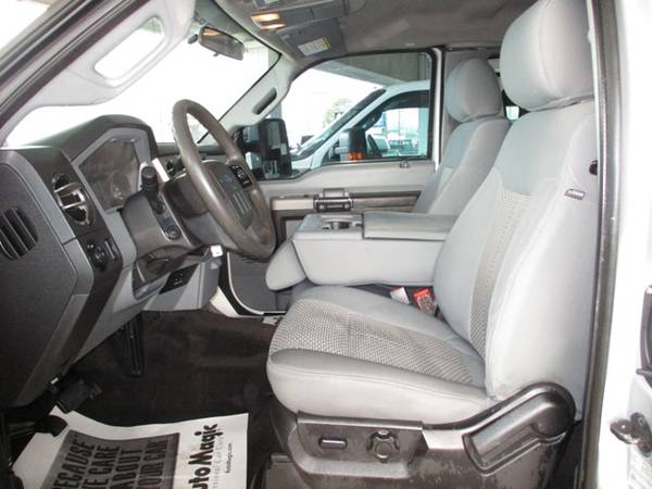 2013 Ford F250 XLT Extended Cab 4wd Utility Bed - - by for sale in Lawrenceburg, AL – photo 9