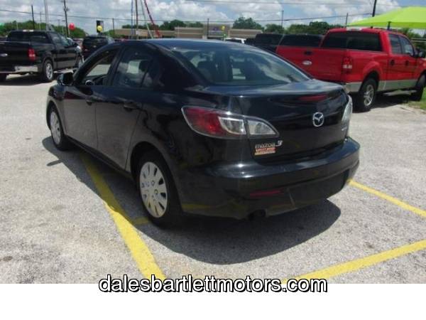 2013 Mazda MAZDA3 Sedan i Sport **Financing Available*** for sale in San Antonio, TX – photo 7