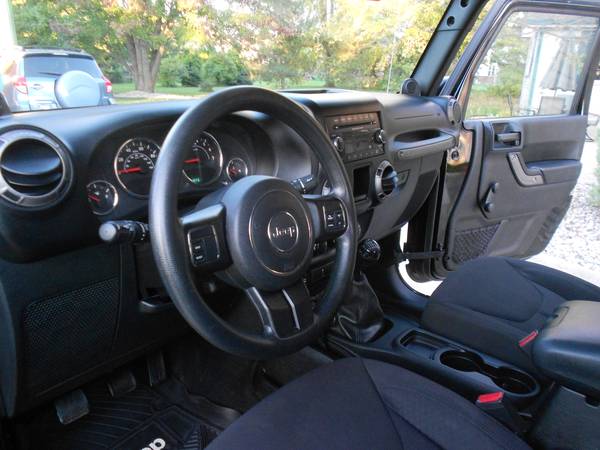 2013 JEEP WRANGLER SPORT V6 ONLY 62,000 MILES EXTRA CLEAN for sale in Macomb, MI – photo 14