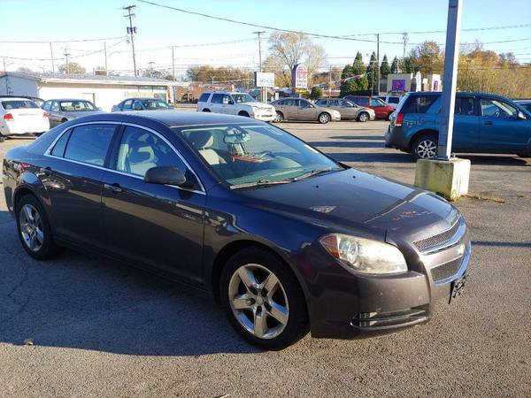 2011 Chevrolet Chevy Malibu LS Fleet 4dr Sedan Your Job is Your... for sale in Youngstown, OH – photo 12