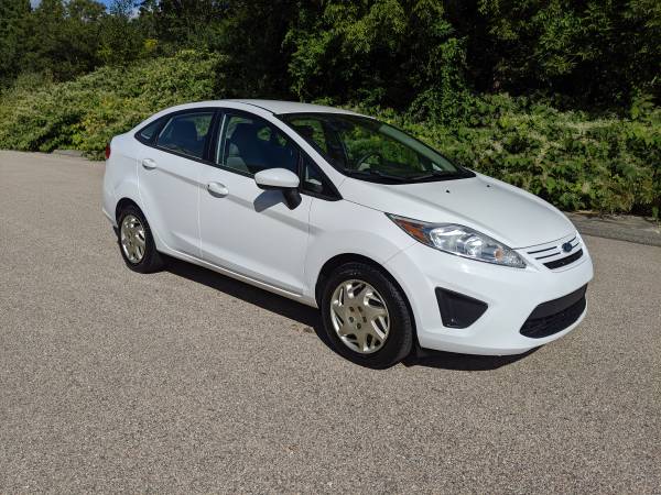 2012 Ford Fiesta Sedan - 30+MPG LOW MILES!!! for sale in Griswold, CT – photo 3