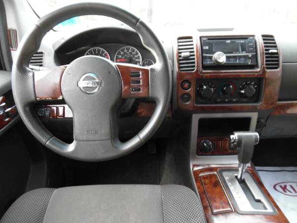 2012 Nissan Pathfinder SV 4x4 (1 owner, only 102 k miles) - cars & for sale in swanzey, NH – photo 9