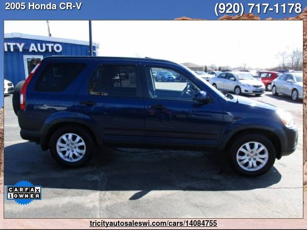 2005 HONDA CR-V EX AWD 4DR SUV Family owned since 1971 - cars & for sale in MENASHA, WI – photo 6