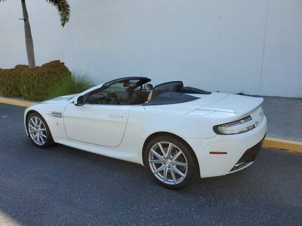 2014 Aston Martin V8 Vantage CONVERTIBLE~ 1-OWNER~BEAUTIFUL... for sale in Sarasota, FL – photo 5