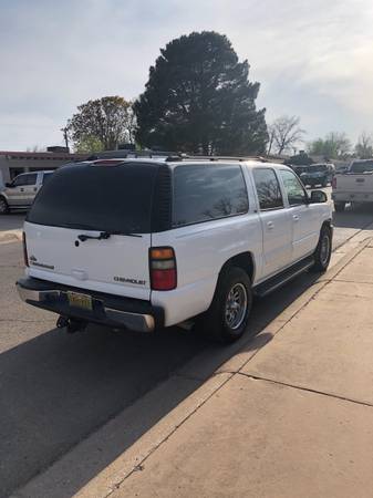 2004 Chevy Suburban LT for sale in Artesia, NM – photo 2
