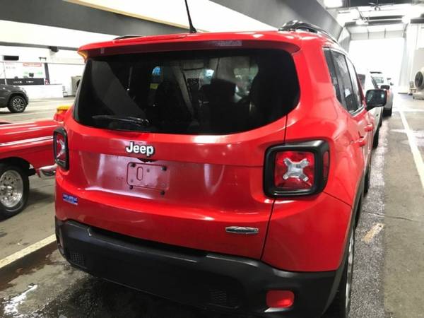 2016 JEEP RENEGADE LATITUDE - cars & trucks - by dealer - vehicle... for sale in Memphis, MS – photo 4