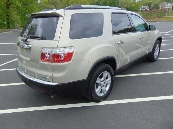 2010 GMC Acadia - - by dealer - vehicle automotive sale for sale in Waterbury, CT – photo 6