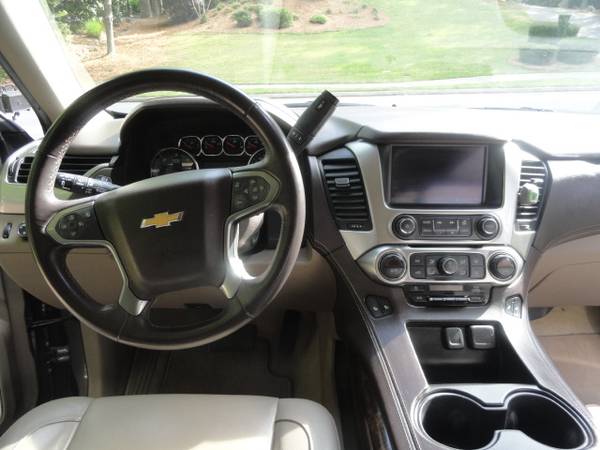 2018 Chevrolet Suburban LT - - by dealer - vehicle for sale in Lawrenceville, GA – photo 15