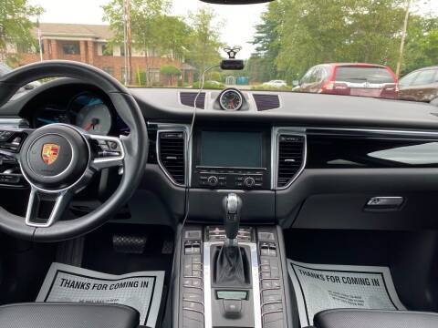 2015 Porsche Macan S ** Panoramic Sunroof ** - cars & trucks - by... for sale in Portland, MA – photo 23