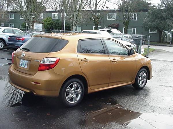 2009 Toyota Matrix Base 4dr Wagon 4A - Very nice for sale in Gladstone, OR – photo 2