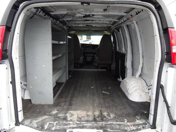 2015 Chevrolet Express Cargo Van 2500 for sale in Mauston, WI – photo 16