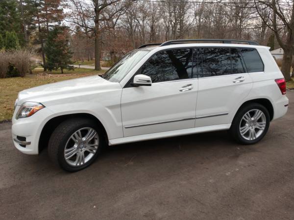 2013 Mercedes Benz GLK 4-Matic - cars & trucks - by owner - vehicle... for sale in Lake Angelus, MI