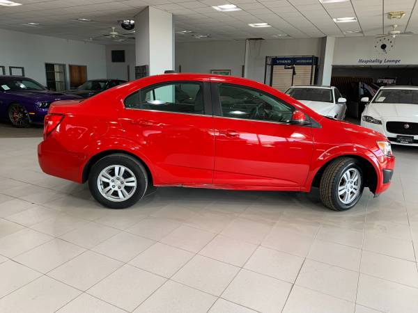 2015 Chevrolet Sonic LT Auto - - by dealer - vehicle for sale in Springfield, IL – photo 5