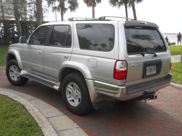 2001 Toyota 4 Runner SR5 171K Miles - cars & trucks - by dealer -... for sale in Clearwater, FL – photo 3