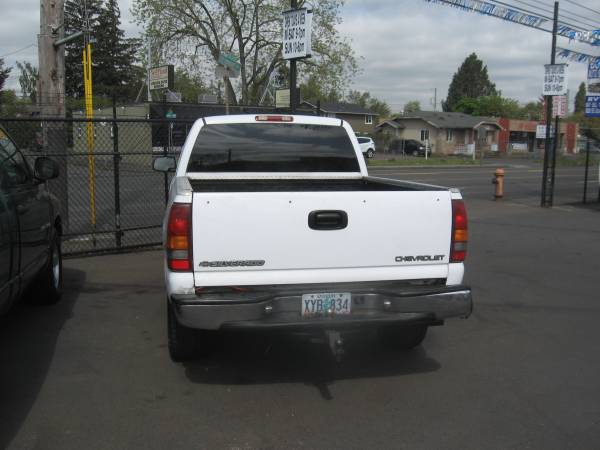2001 Chevy Silverado Z71 Ext Cab 4X4 - - by dealer for sale in Portland, OR – photo 4