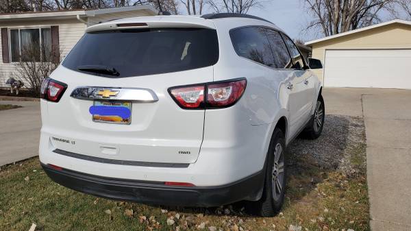 2017 Chev TRAVERSE - cars & trucks - by owner - vehicle automotive... for sale in West Fargo, ND – photo 4