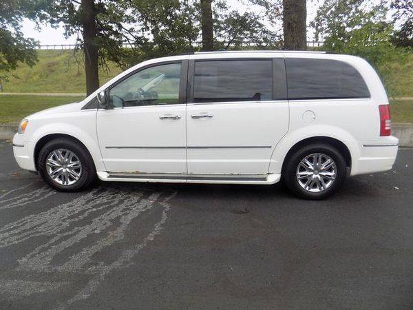 2008 Chrysler Town Country 4dr Wgn Limited for sale in Norton, OH – photo 5