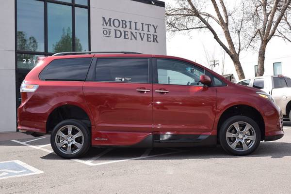 2017 Toyota Sienna SE FWD 8-Passenger RED - - by for sale in Denver, NM – photo 5