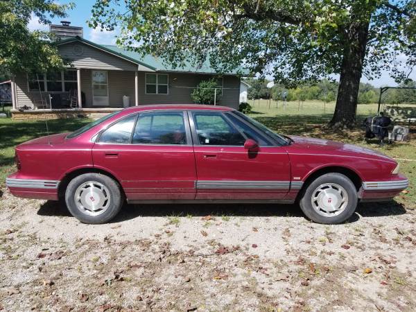 '95 Oldsmobile Delta 88 Royale for sale in Evening Shade, AR – photo 3