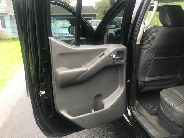 2018 Nissan Frontier Crew Cab Pro-4X for sale in PENFIELD, NY – photo 12