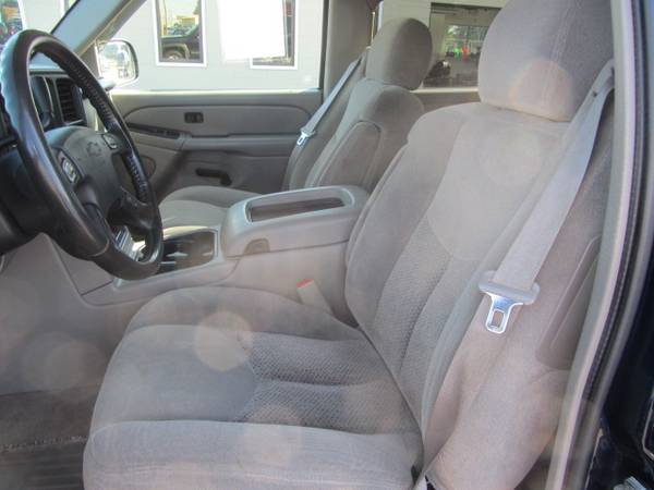2006 Chevrolet Suburban 1500 LS 4X4 WARRANTY! EXTRA CLEAN! for sale in Cadillac, MI – photo 11