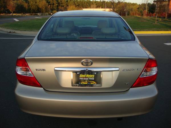 2003 Toyota Camry XLE V6 - cars & trucks - by dealer - vehicle... for sale in CHANTILLY, District Of Columbia – photo 5