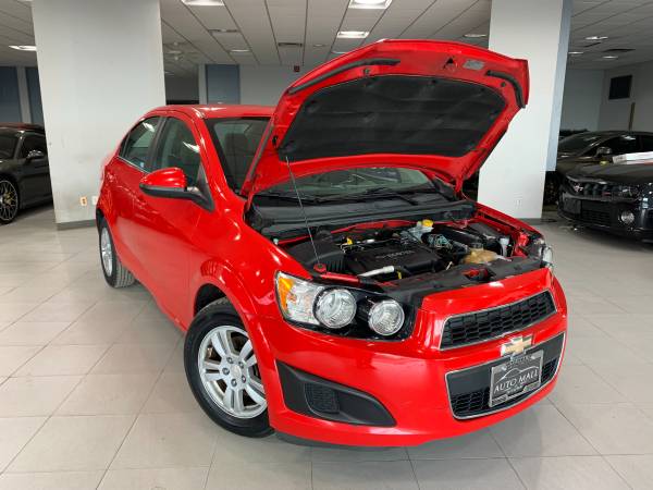2015 Chevrolet Sonic LT Auto - - by dealer - vehicle for sale in Springfield, IL – photo 20