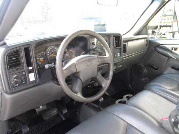 2007 Chevrolet Silverado 3500 Classic REG. CAB 4X4 GAS, CAB CHASSIS... for sale in south amboy, AL – photo 5