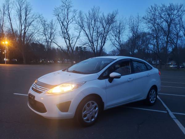 2013 Ford : Fiesta: 1 Owner-5 speed - - by dealer for sale in South Windsor, CT – photo 11