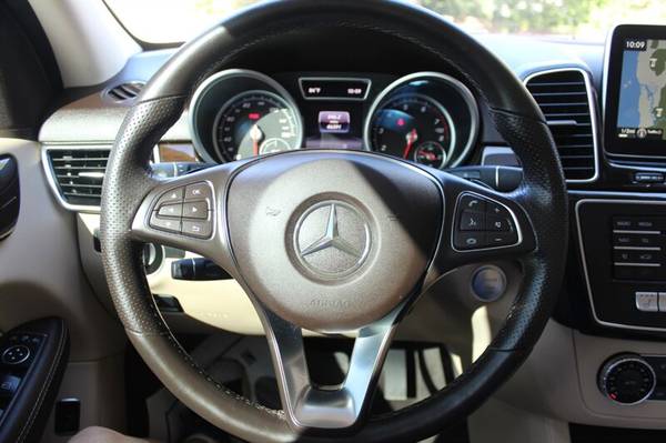 2016 Mercedes-Benz GLE 350 Clean CARFAX Factory Warranty! for sale in Bonita Springs, FL – photo 11