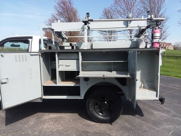 2006 Ford F350 XL Super Duty Automatic Towing SteelWeld Utility for sale in Gilberts, IA – photo 11