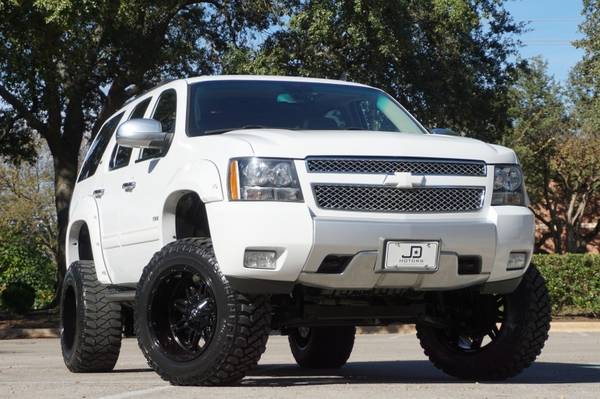2011 Chevrolet Tahoe *(( Custom Lifted 4WD Z71 * 3rd Row ))* - cars... for sale in Austin, TX – photo 2