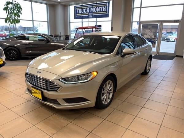 2017 Ford Fusion SE - cars & trucks - by dealer - vehicle automotive... for sale in Boone, IA – photo 3
