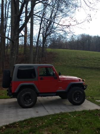 Jeep Wrangler 2003 - cars & trucks - by owner - vehicle automotive... for sale in LaFollette, TN – photo 3