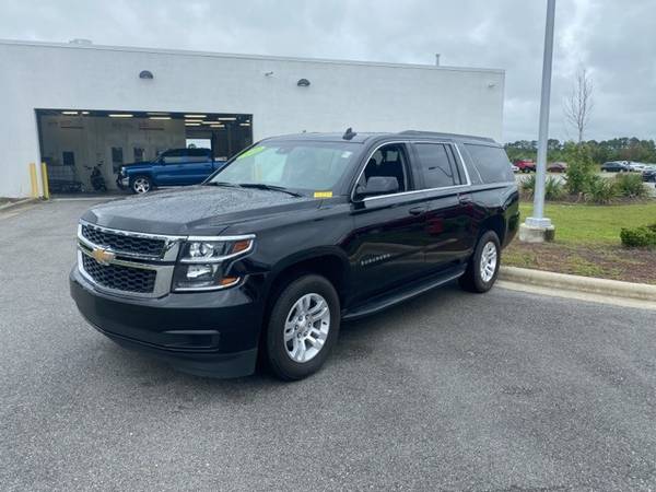 2020 Chevy Chevrolet Suburban LT suv Black - cars & trucks - by... for sale in Swansboro, NC – photo 4