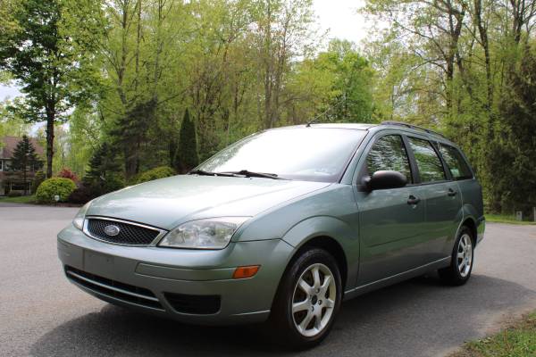 Ford Focus Wagon 2005 for sale in Andover, NJ – photo 13