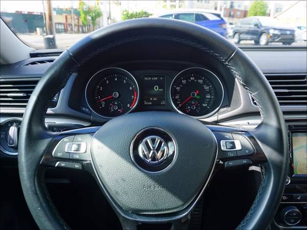 2018 Volkswagen VW Passat V6 SEL Premium - - by dealer for sale in Cincinnati, OH – photo 16